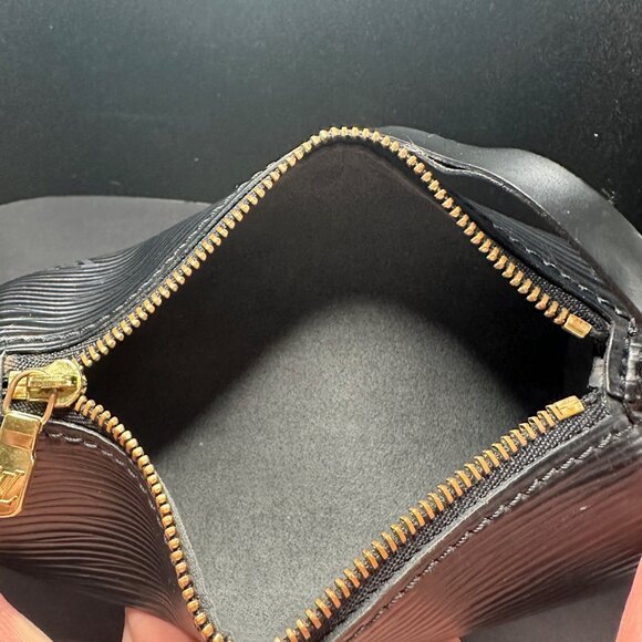 Louis Vuitton Mini Epi Papillon - EUC - Picture 6 of 7
